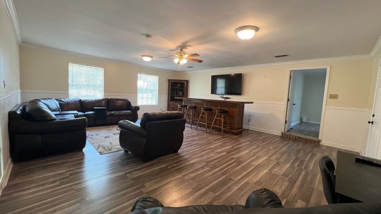 Photo of Livingroom in Albany