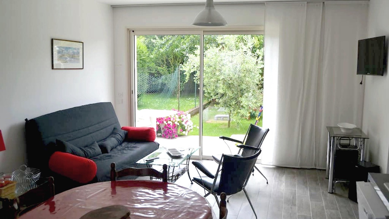 Photo of Livingroom in Saint-Jouan-des-Guerets