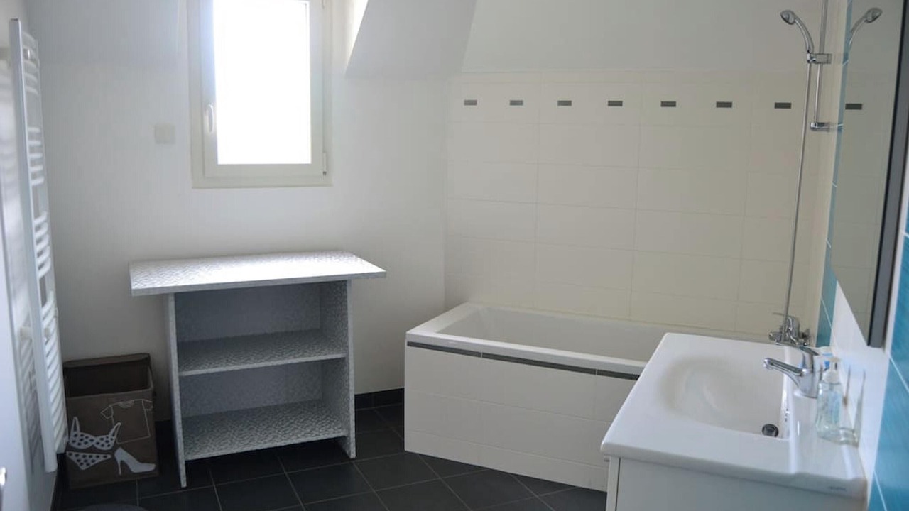 Photo of Bathroom in Saint-Jouan-des-Guerets