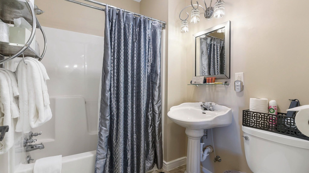 Photo of Bathroom in Downtown Branson