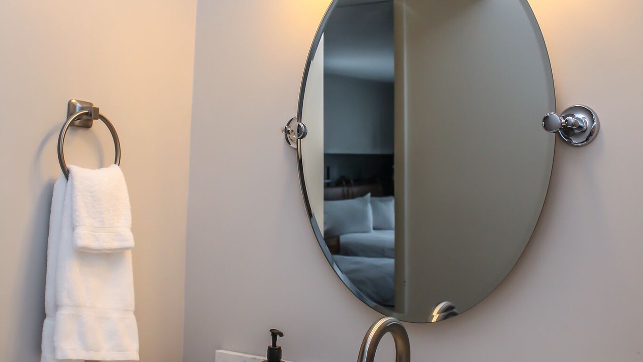 Photo of Bathroom in Albion