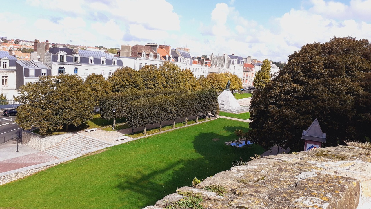 Photo of Outdoor in Beuvrequen
