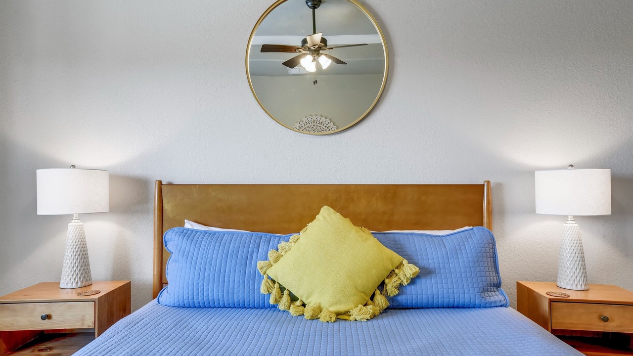 Photo of Bedroom in Canyon Lake