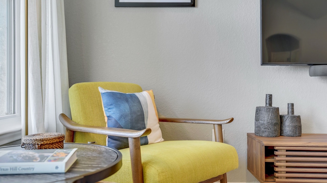 Photo of Livingroom in Canyon Lake