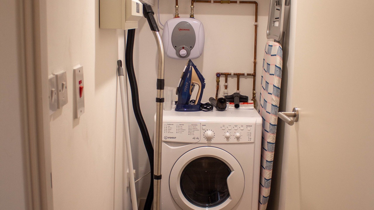 Photo of Others in West Bromwich