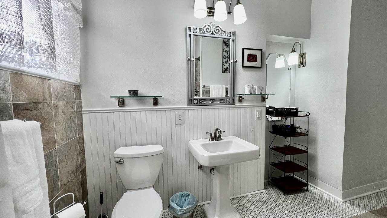 Photo of Bathroom in Monte Vista