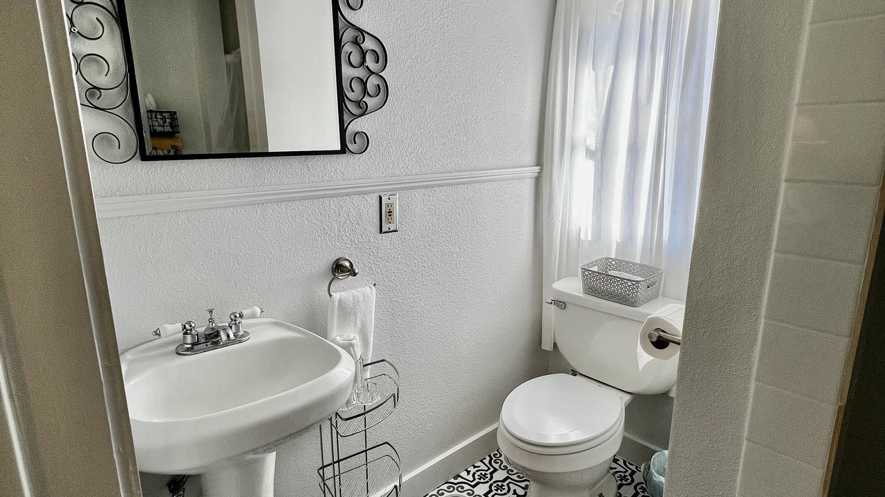 Photo of Bathroom in Monte Vista