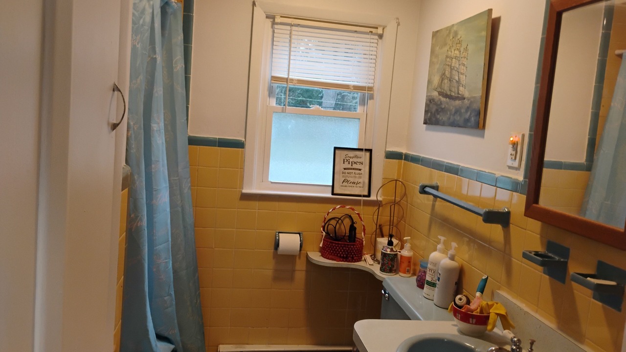 Photo of Bathroom in Monticello