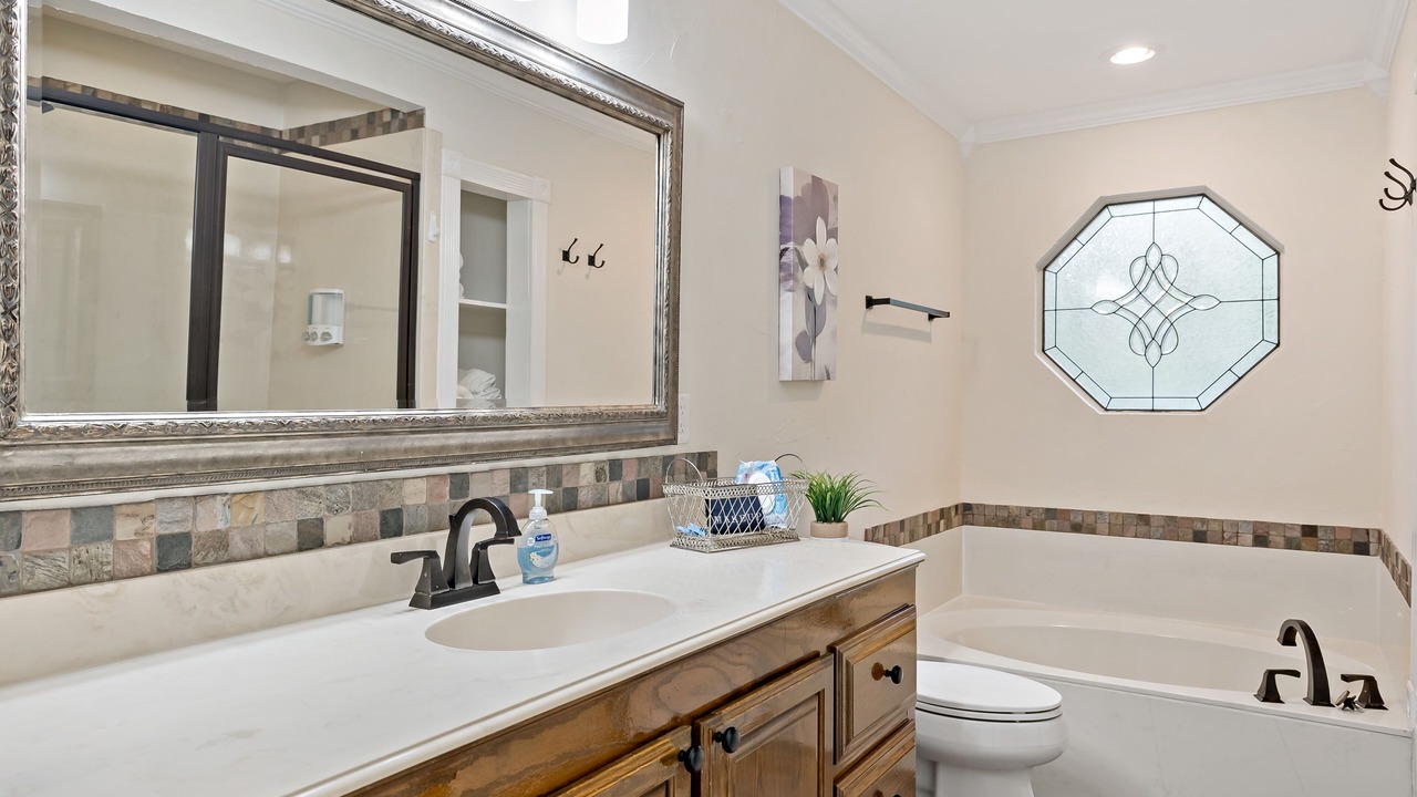 Photo of Bathroom in Enchanted Oaks