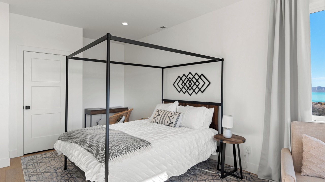 Photo of Bedroom in Fish Haven