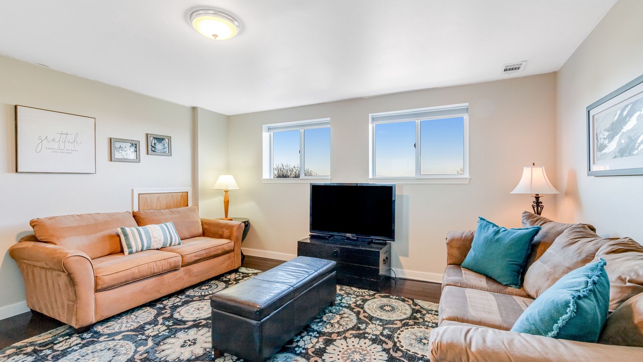 Photo of Livingroom in Oak Harbor