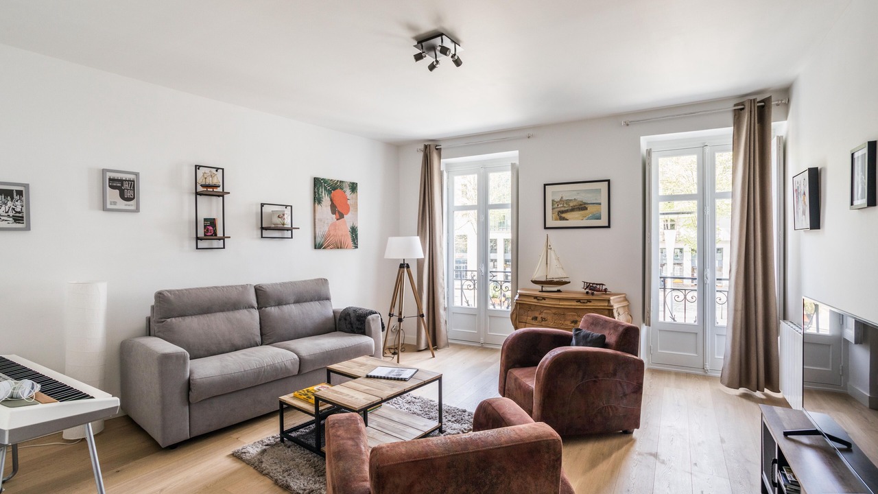 Photo of Livingroom in Decre-Cathedrale