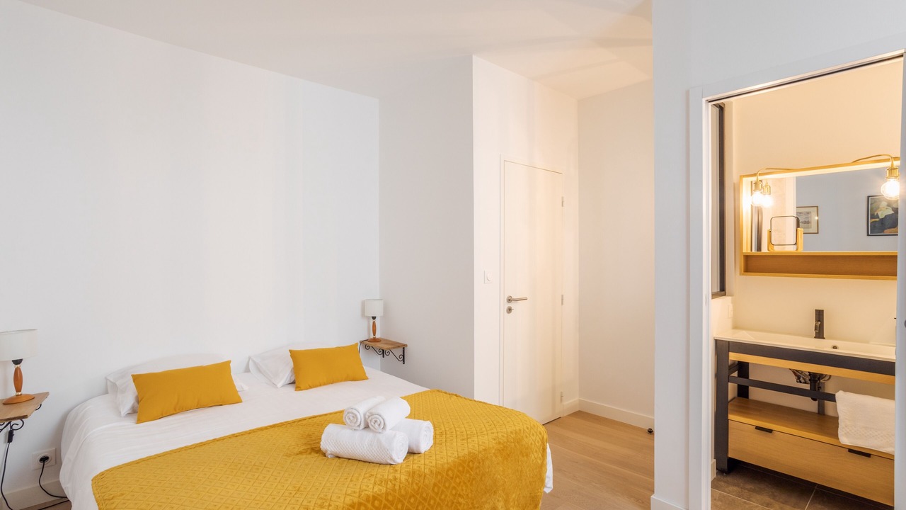 Photo of Bedroom in Decre-Cathedrale