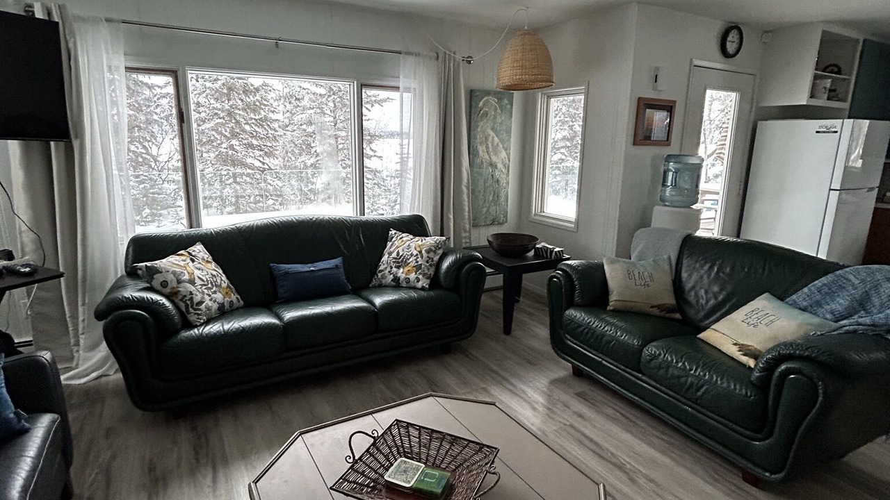 Photo of Livingroom in Candle Lake