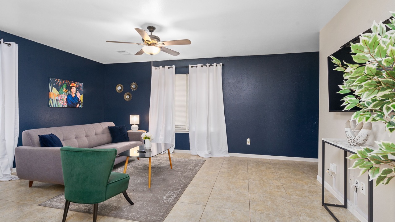 Photo of Livingroom in Cypress