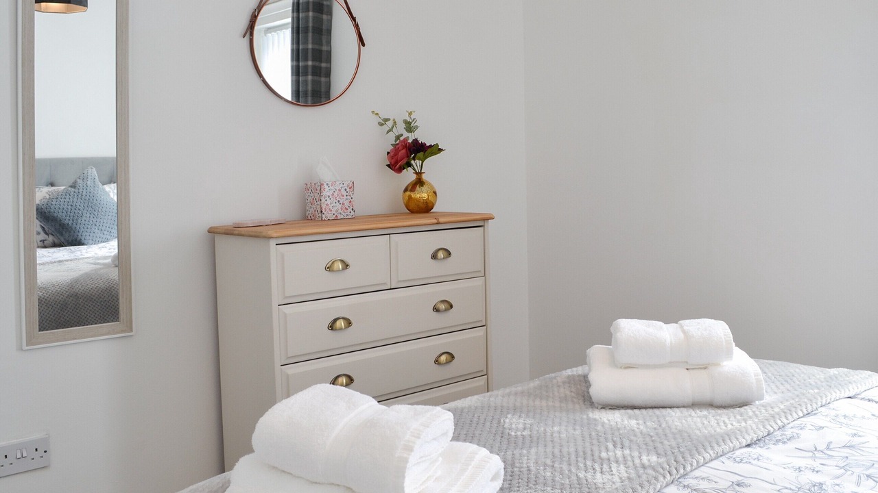 Photo of Others in Wing