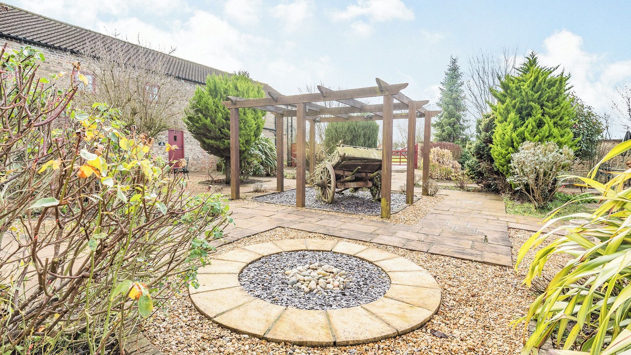 Photo of Others in Arnold