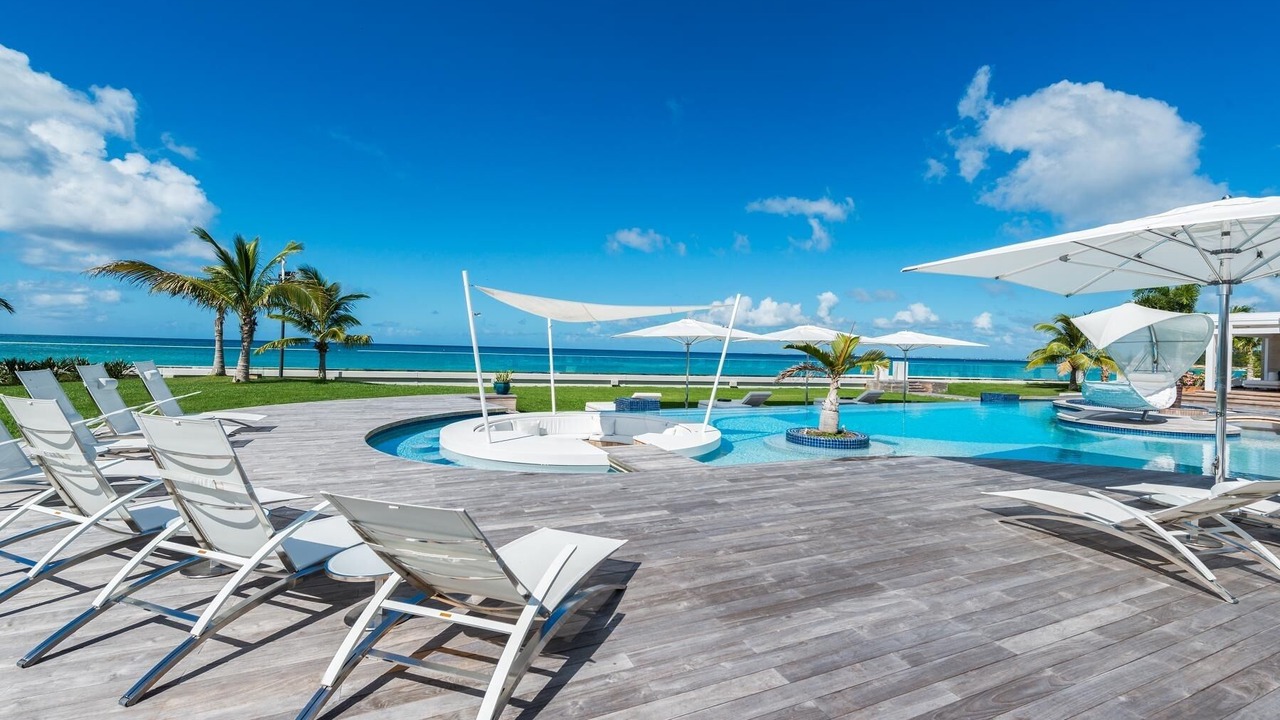 Photo of Outdoor in Plum Bay