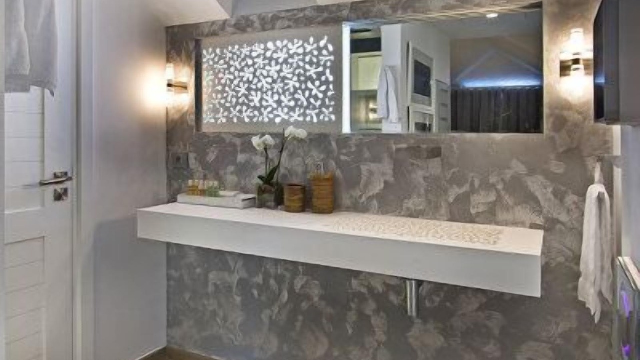 Photo of Bathroom in Plum Bay