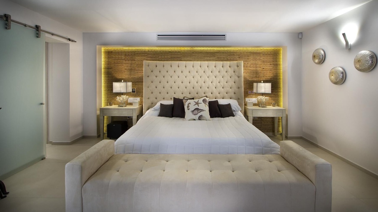 Photo of Bedroom in Plum Bay