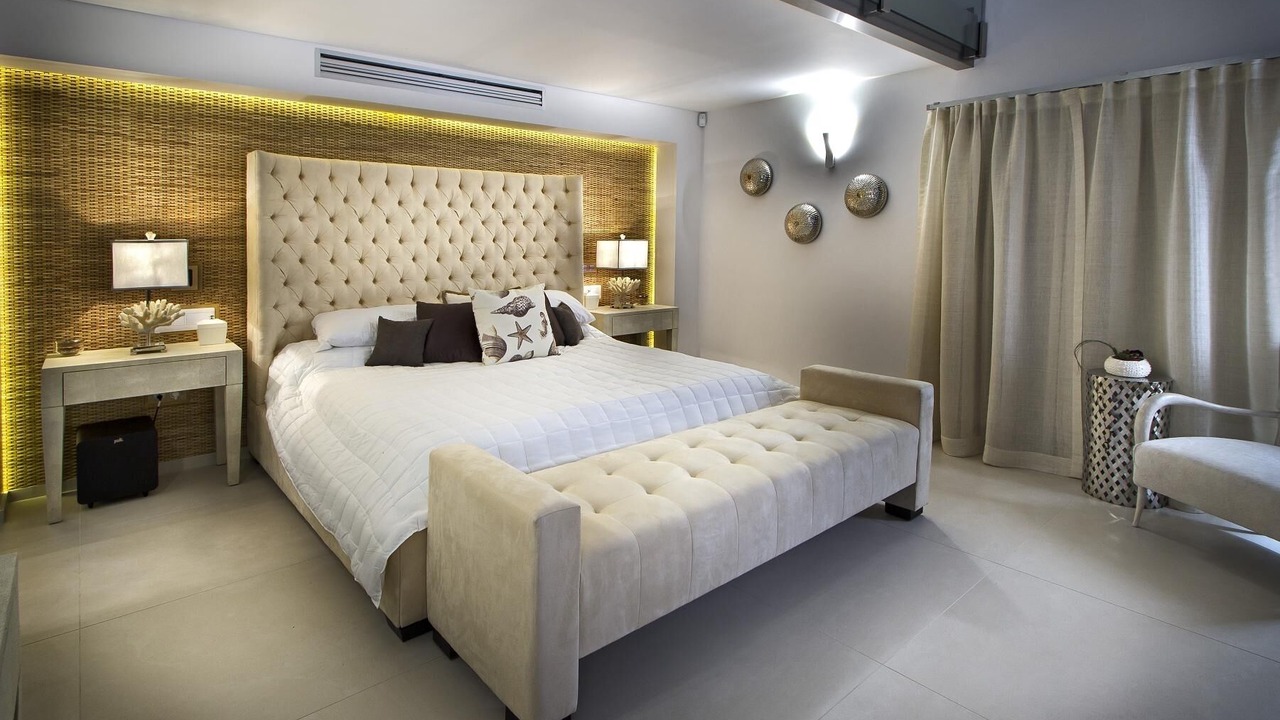 Photo of Bedroom in Plum Bay