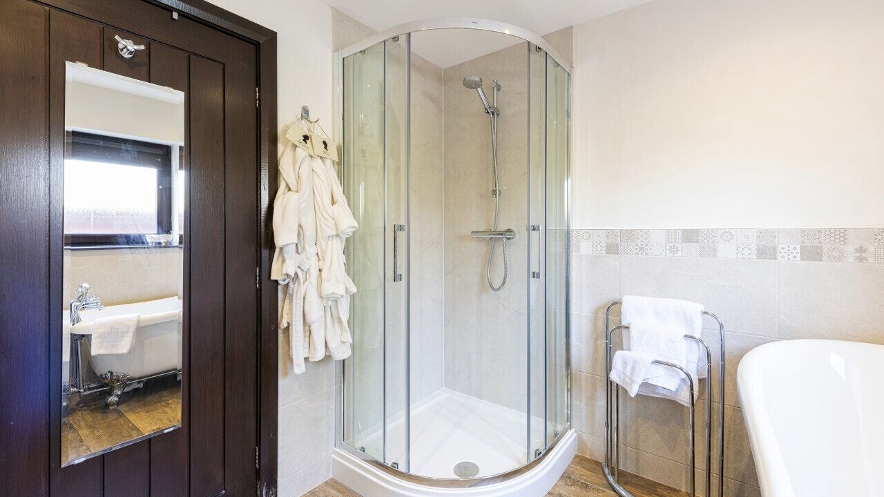 Photo of Bathroom in Ollerton