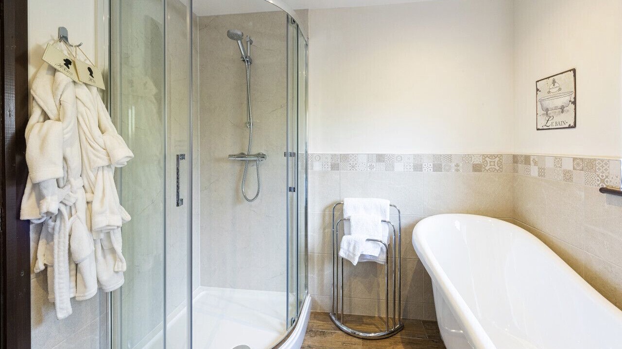 Photo of Bathroom in Ollerton