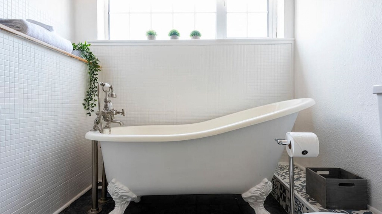 Photo of Bathroom in Ollerton