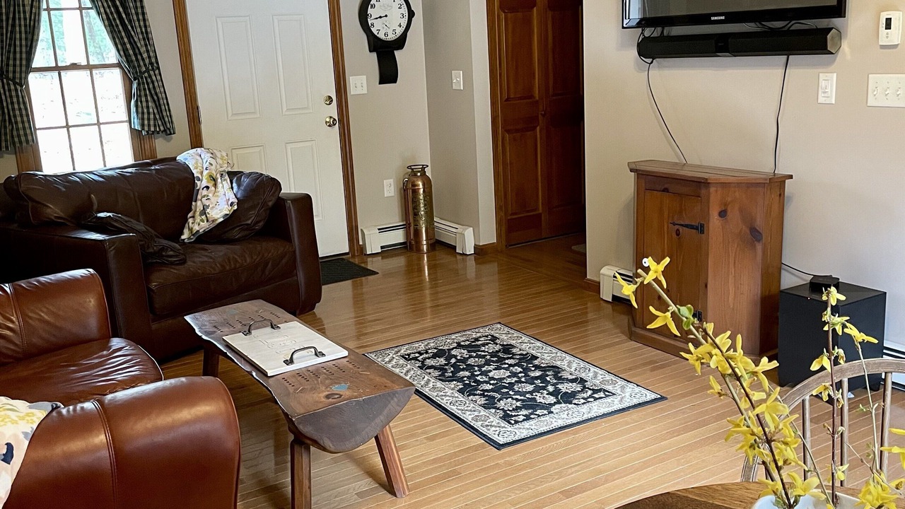 Photo of Livingroom in Plymouth