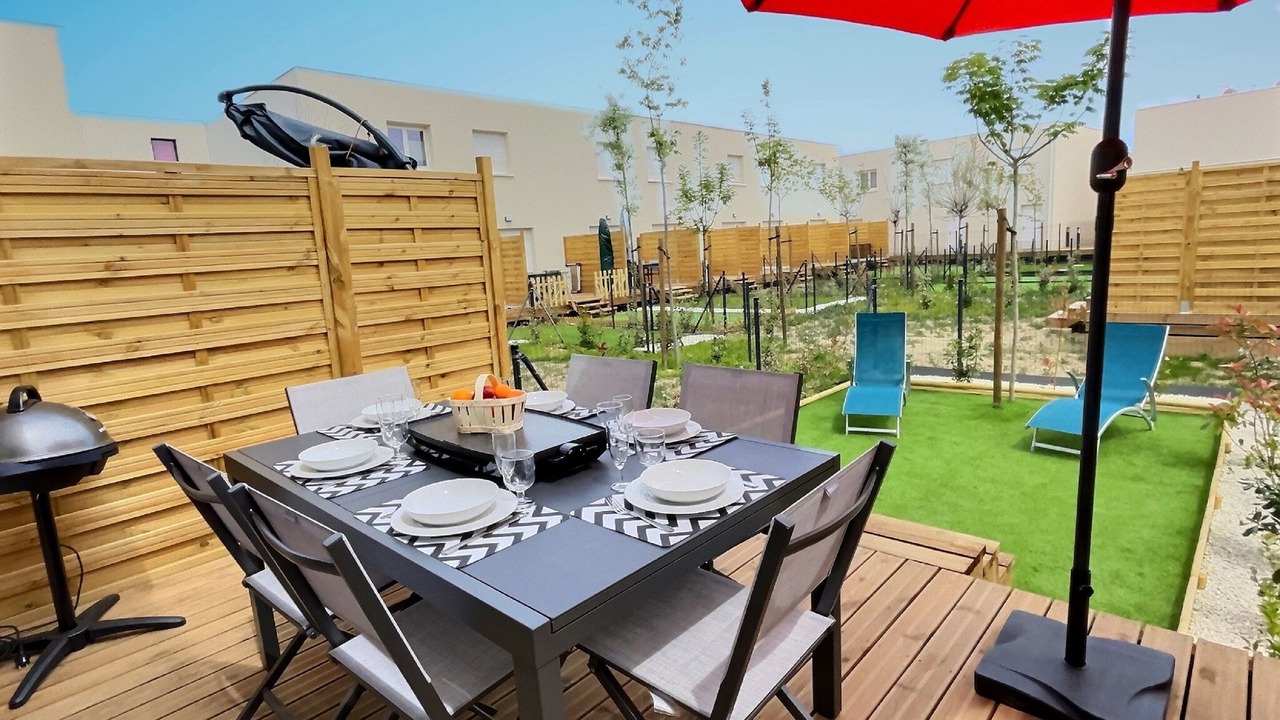 Photo of Patio Balcony in Serignan