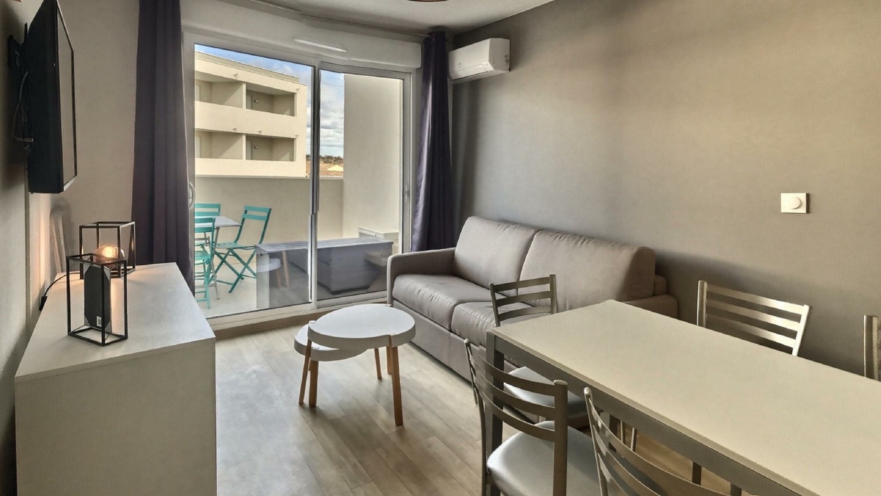 Photo of Livingroom in Serignan
