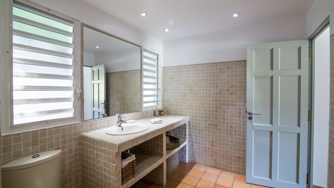Photo of Bathroom in Anse Marcel