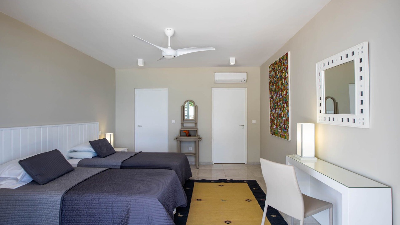 Photo of Bedroom in Plum Bay