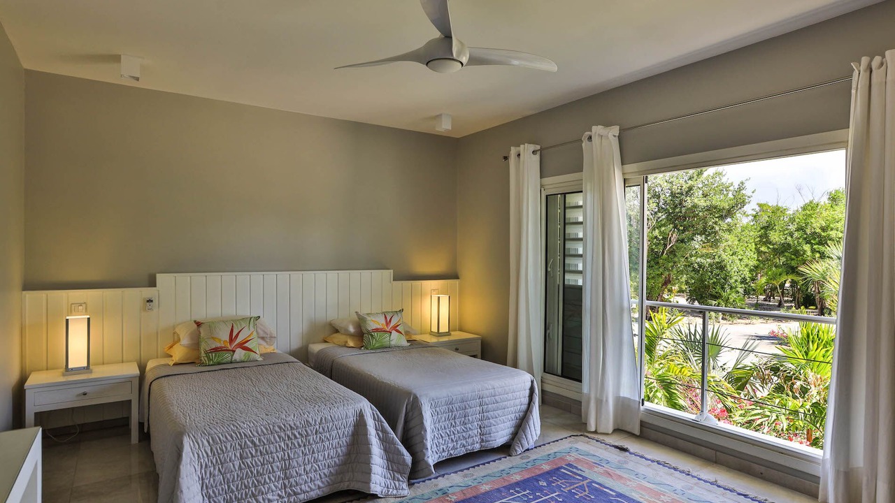 Photo of Bedroom in Plum Bay