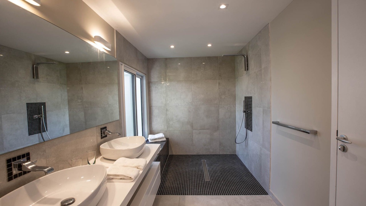 Photo of Bathroom in Plum Bay