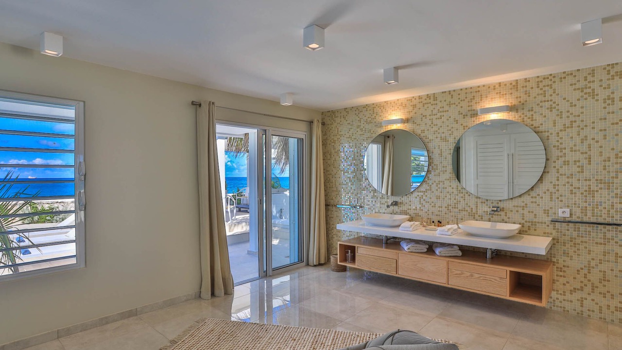 Photo of Bathroom in Plum Bay