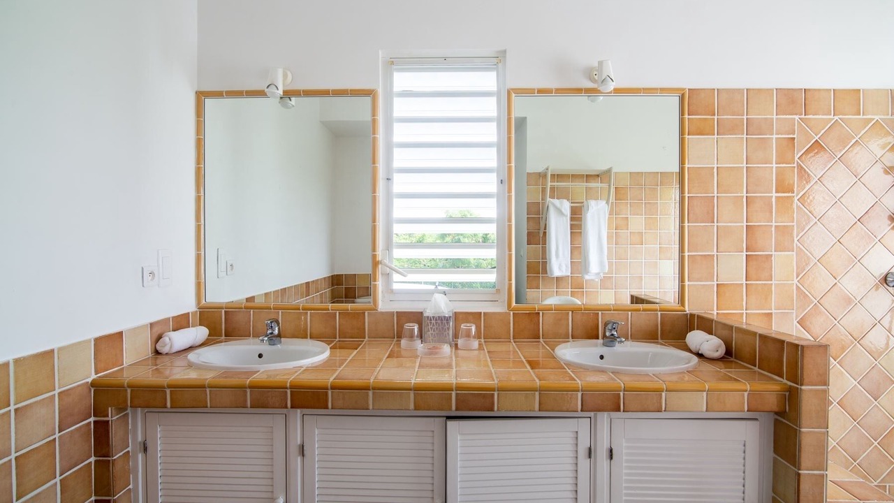 Photo of Others in Les Terres Basses