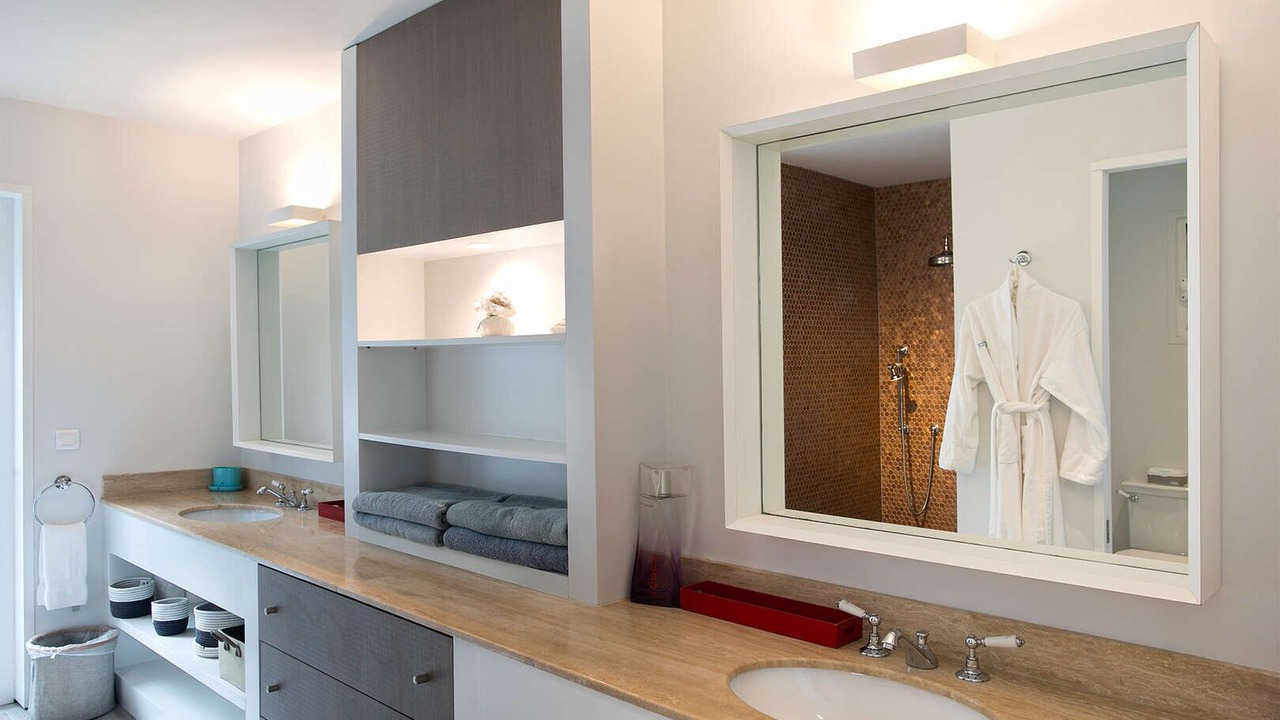 Photo of Bathroom in Les Terres Basses