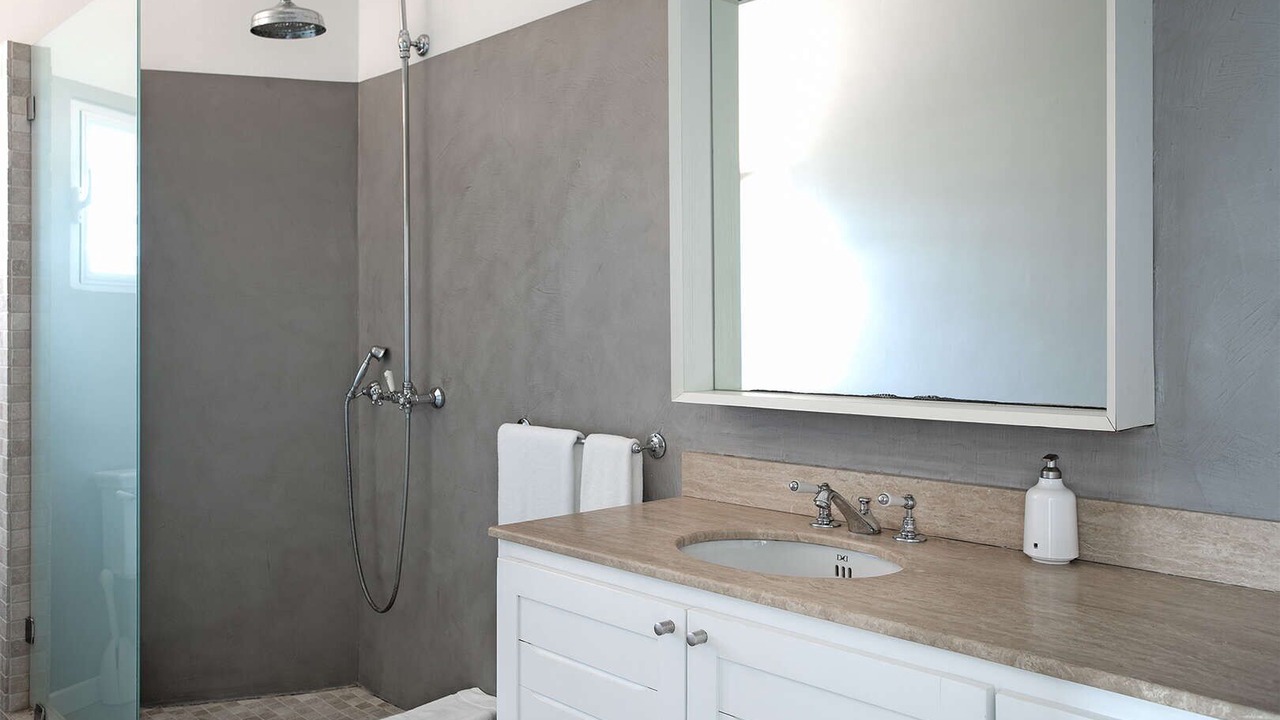 Photo of Bathroom in Les Terres Basses