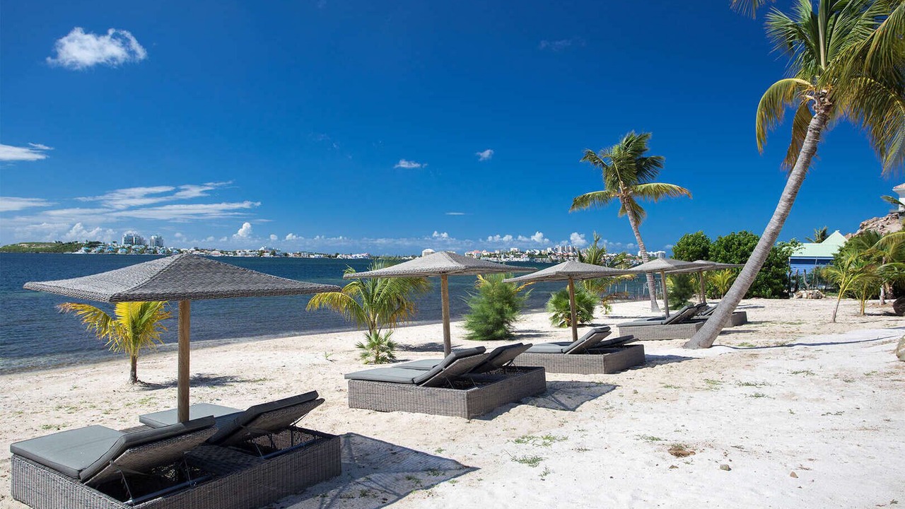 Photo of Others in Les Terres Basses