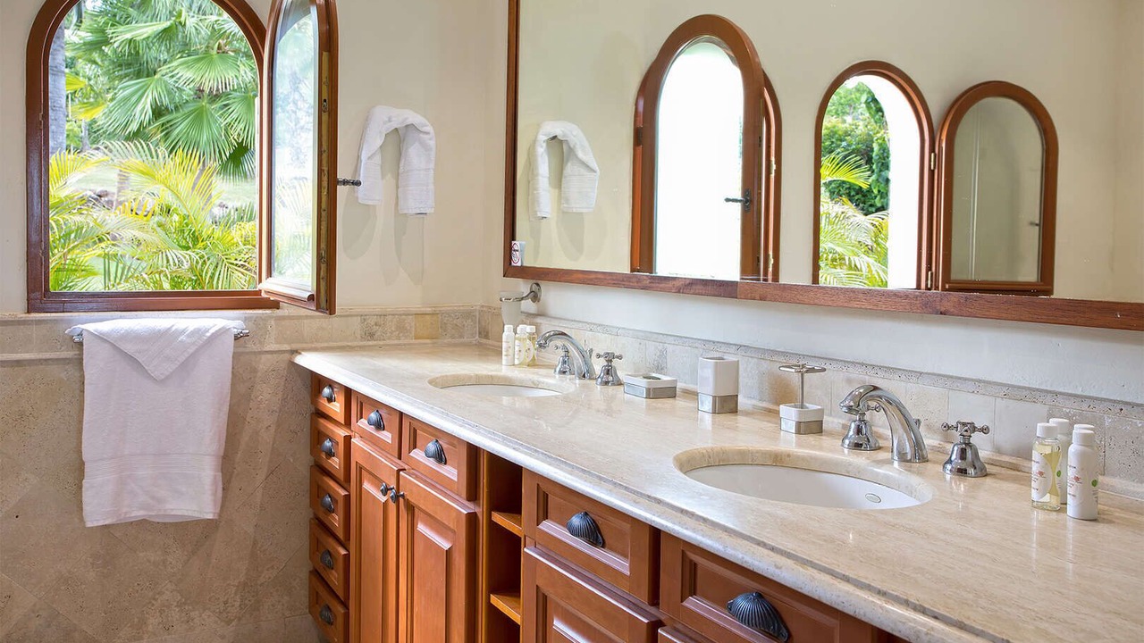 Photo of Bathroom in Les Terres Basses