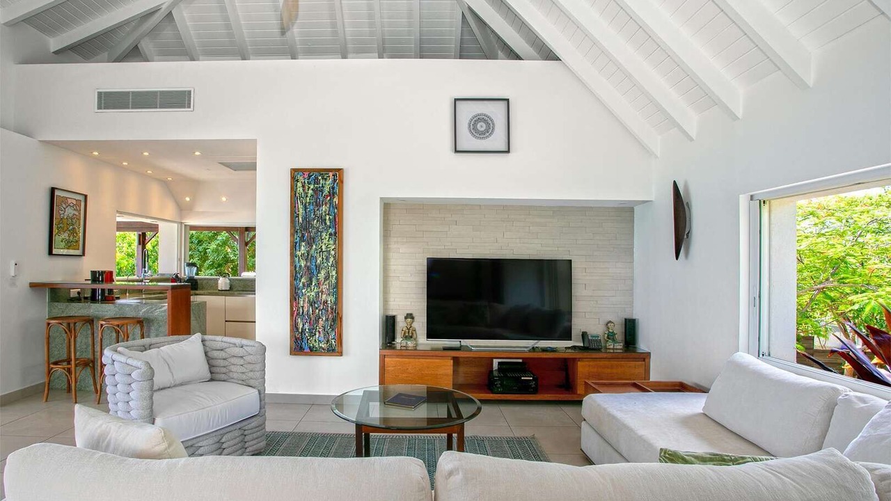 Photo of Livingroom in Plum Bay