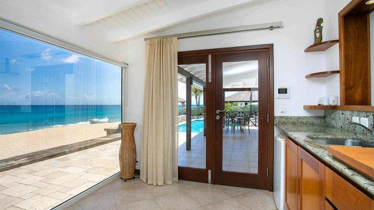 Photo of Others in Plum Bay