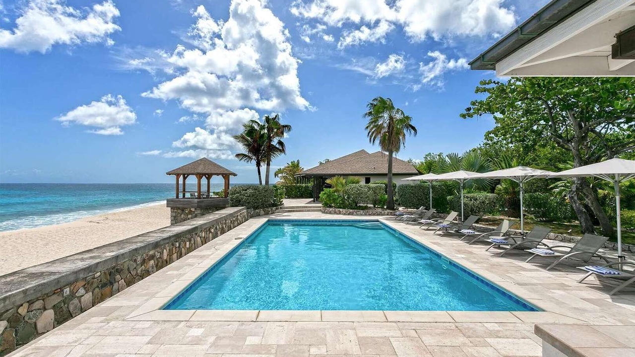 Photo of Outdoor in Plum Bay