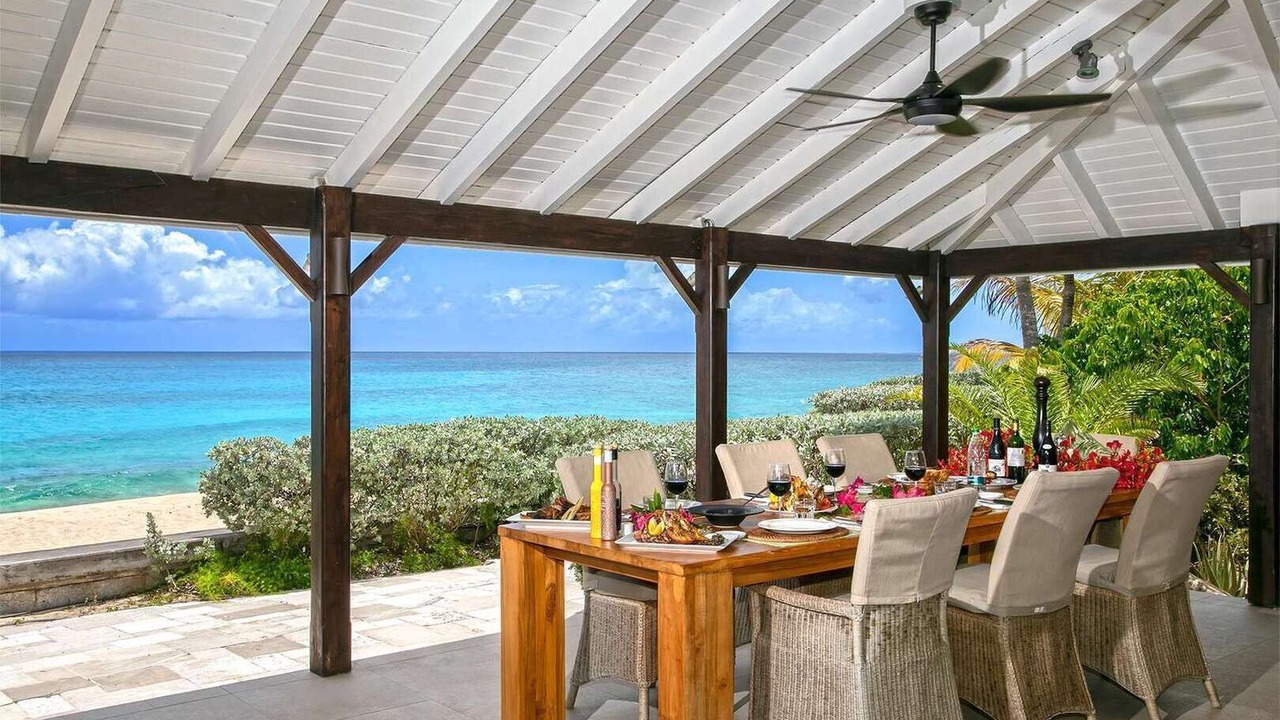 Photo of Outdoor in Plum Bay