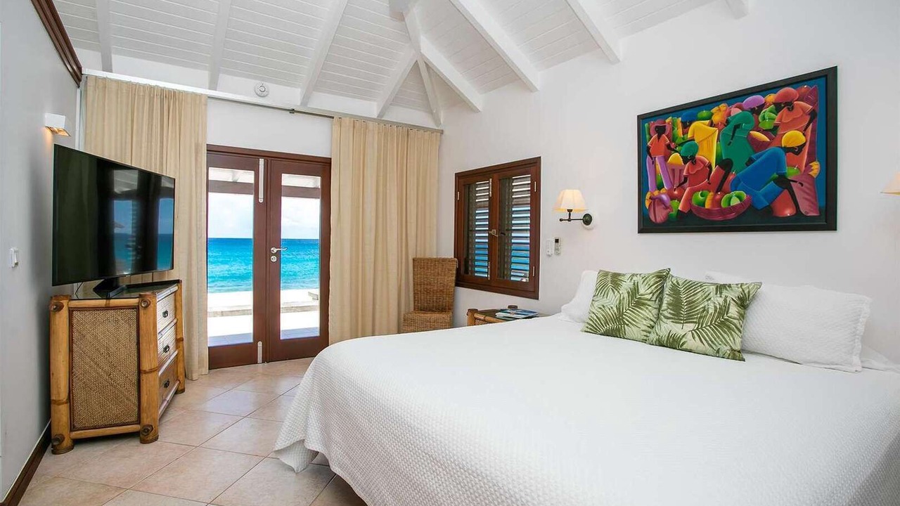 Photo of Bedroom in Plum Bay