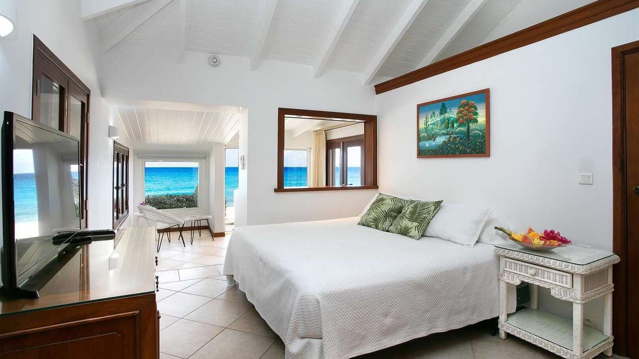 Photo of Bedroom in Plum Bay