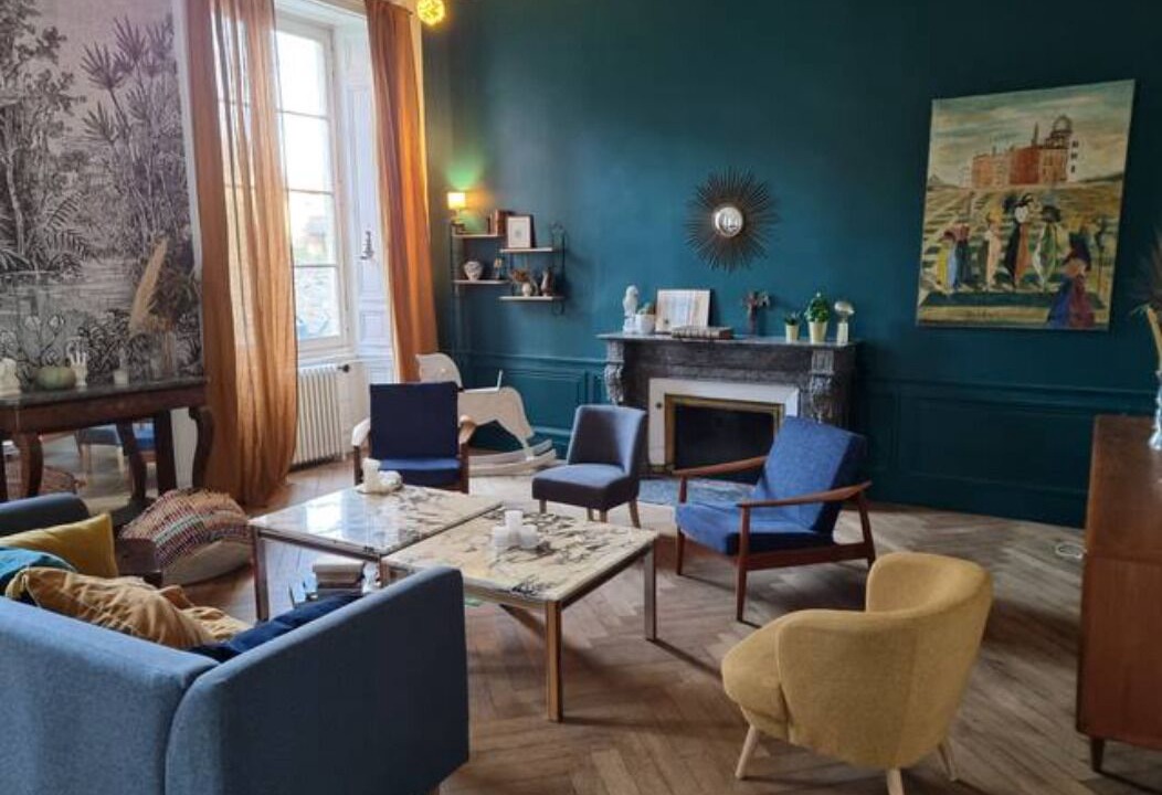 Photo of Livingroom in Laval