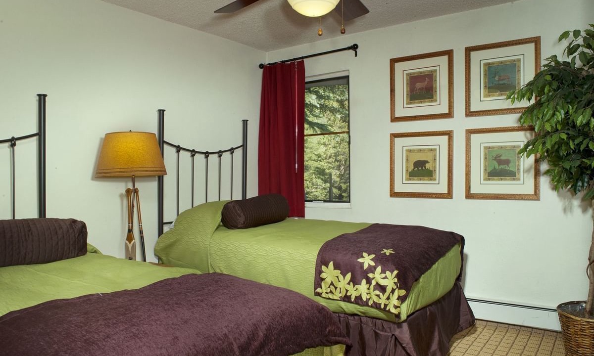 Photo of Bedroom in Matterhorn Village
