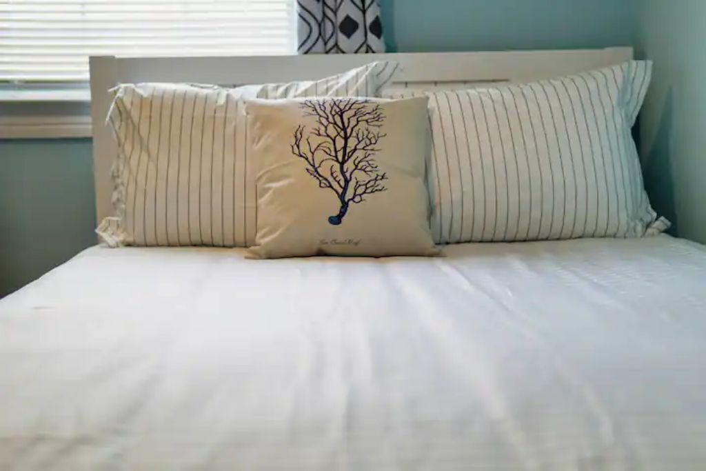 Photo of Bedroom in Surfside Beach